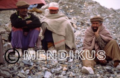 Porteadores. Trekking del Baltoro. Pakistan.
